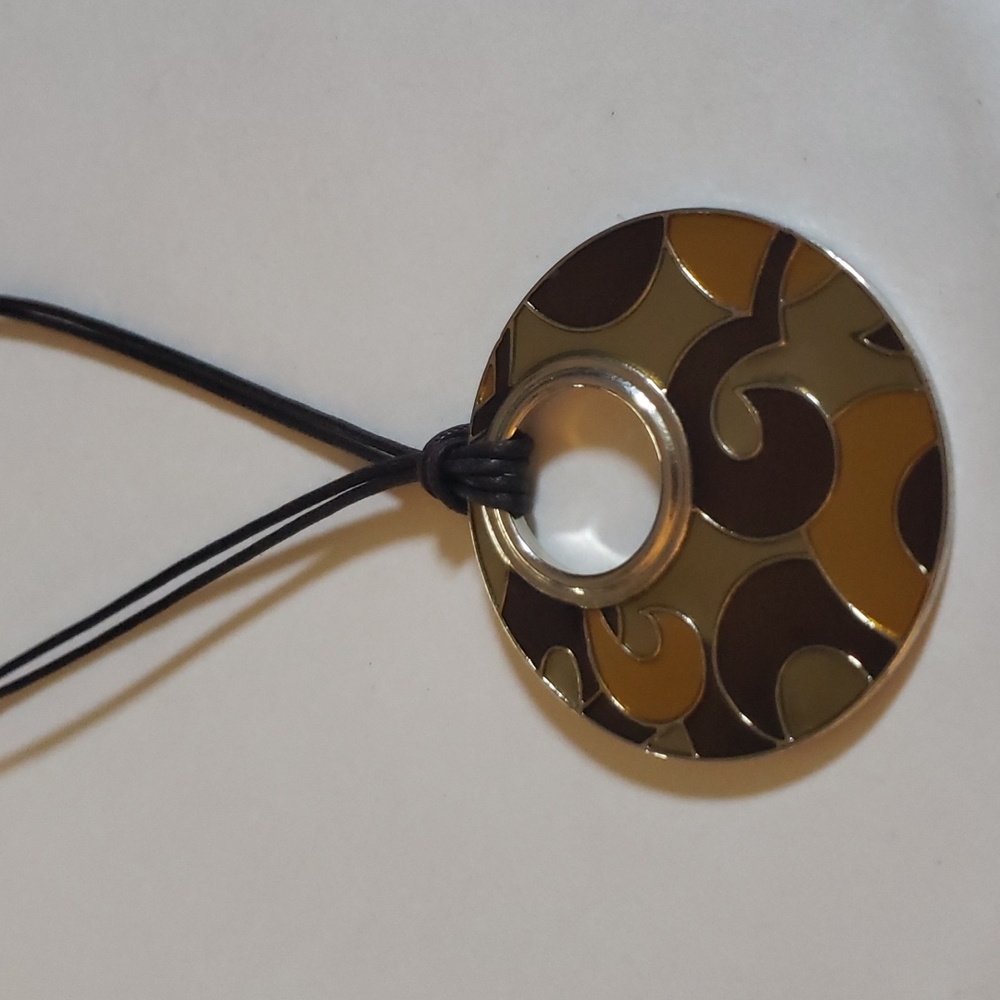 Pretty Lia Sophia brown necklace